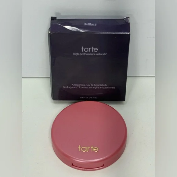 NIB - tarte Doll Face 12-Hour Blush Compact - Picture 3 of 3